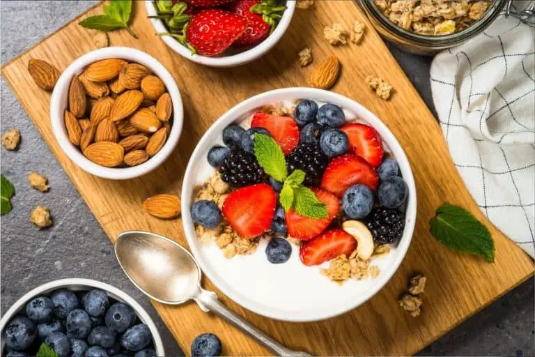 What is the healthiest greek yogurt? (Brokendown!)
