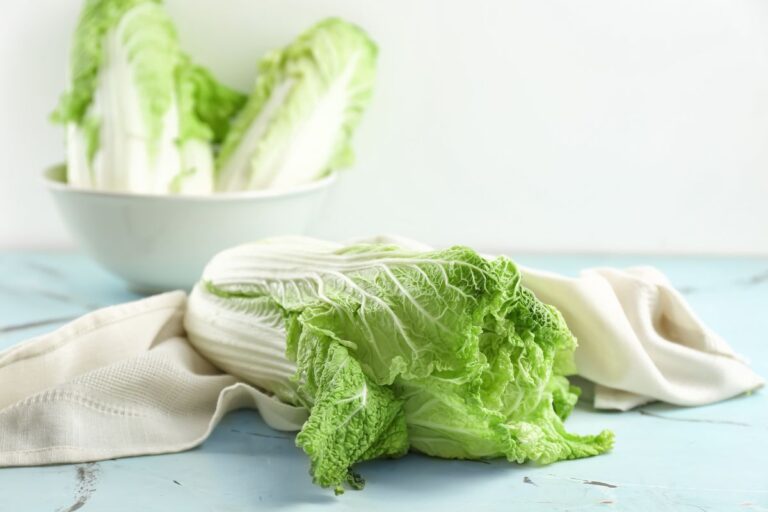 Can you eat napa cabbage raw?